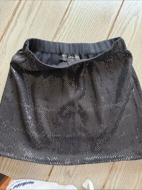 St. John Black Sequin Mini Skirt - Subtle Shimmer
